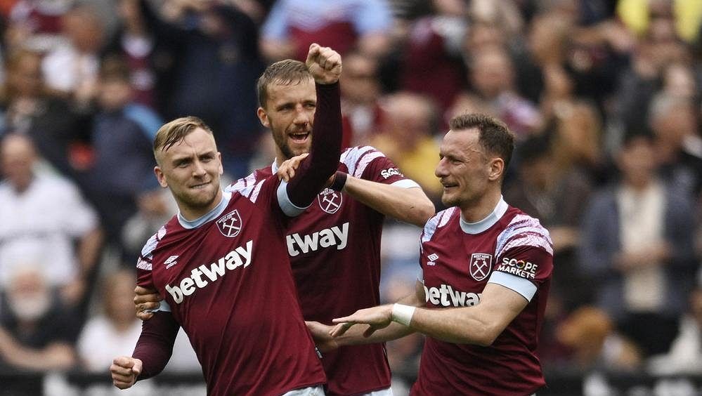 FOTBAL ONLINE: Velké finále v Praze. Souček s Coufalem jdou proti Barákovi